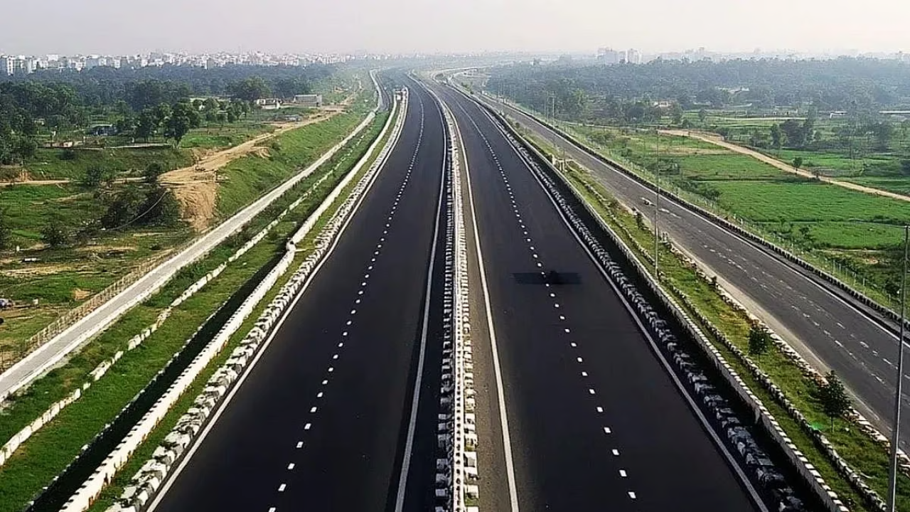 Lucknow Kanpur Expressway जल्द होगा तैयार: अब सिर्फ 45 मिनट में तय होगा 63 KM का सफर – जानिए रूट मैप, टोल चार्ज, और लेटेस्ट स्टेटस