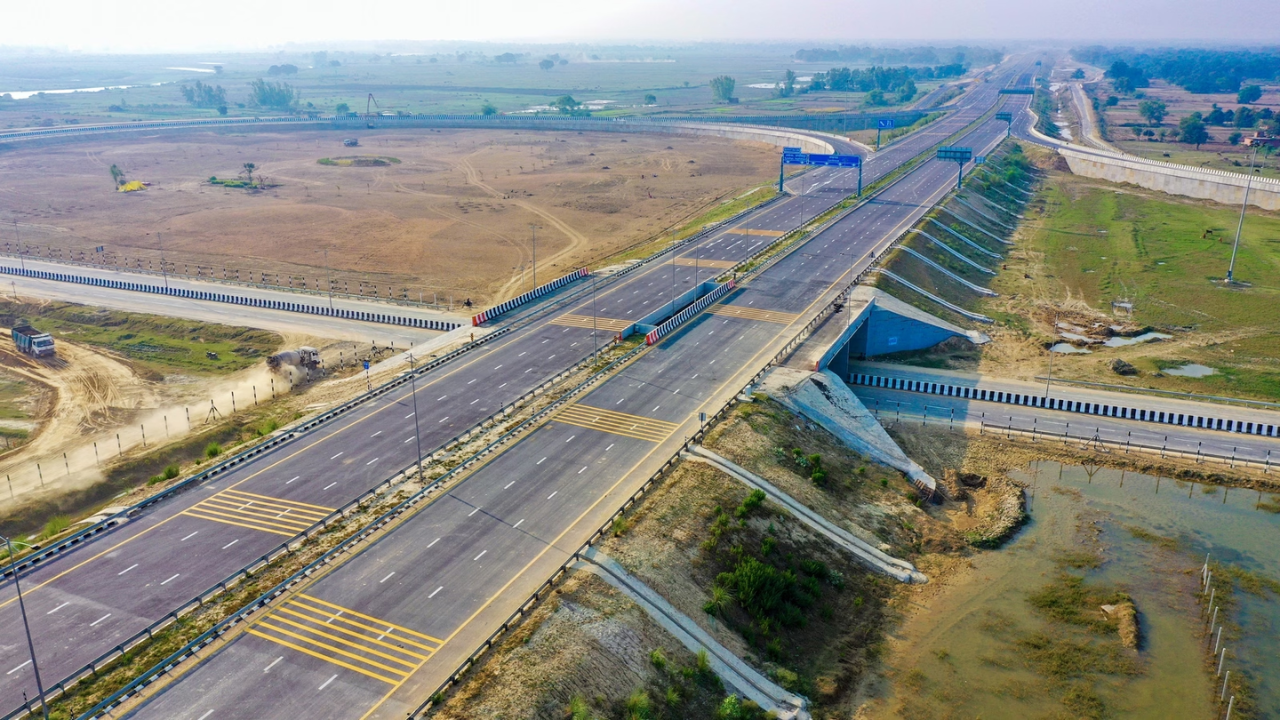 Purvanchal Expressway के पास बनेगा नया बस अड्डा: LDA ने चिन्हित की 165 एकड़ ज़मीन, जानिए रूट मैप, टोल प्लाज़ा और लेटेस्ट अपडेट
