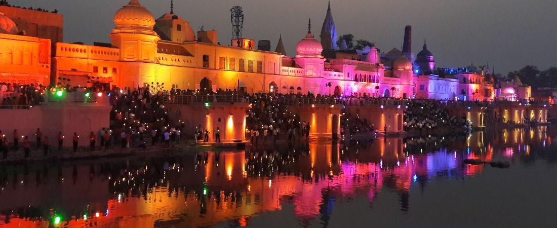 लखनऊ के 30 धार्मिक स्थलों का कायाकल्प पूरा! पर्यटन को मिली नई रफ्तार, बढ़ने लगे श्रद्धालु