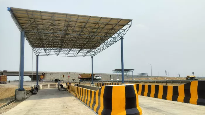 Lucknow-Kanpur Expressway पर टोल तय: 35 मिनट का सफर, कार से एक तरफ ₹275 देना होगा