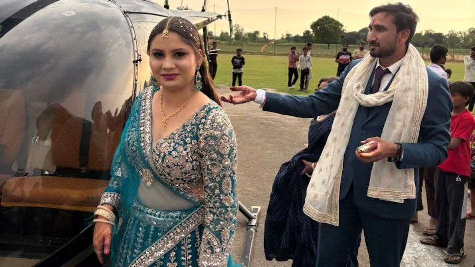 हेलिकॉप्टर से दुल्हन की विदाई! मेरठ में शाही अंदाज़ में हुई शादी, देखने उमड़ी भारी भीड़